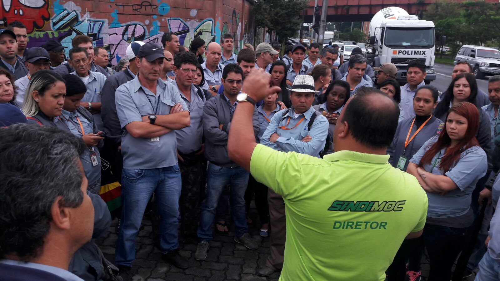 Sindimoc cogita greve em defesa da profissão dos cobradores