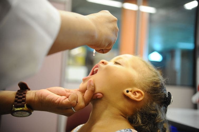 Paraná prorroga Campanha de Vacinação contra a Poliomielite